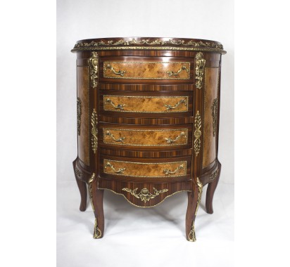 Commode 2