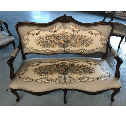 Chairs & Sofa
